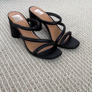 DV WORN ONCE by Dolce Vita Black Strappy Heels
